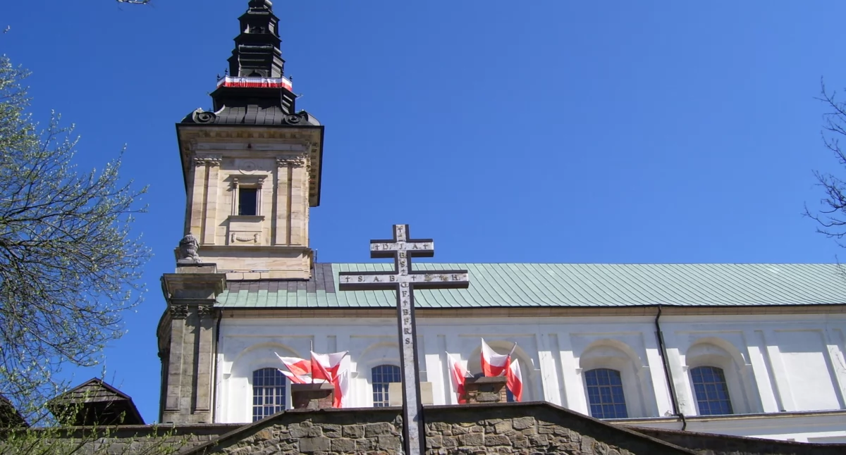 Turystyka, tylko sabat czarownic… Wypad Łysą Górę - zdjęcie, fotografia