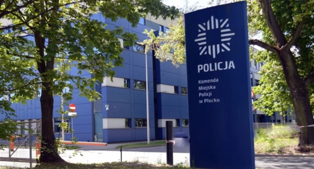 Wiadomości Policja , Szczerość alkoholu Wszystko powiedział dzielnicowej Komendzie Miejskiej Policji Płocku - zdjęcie, fotografia