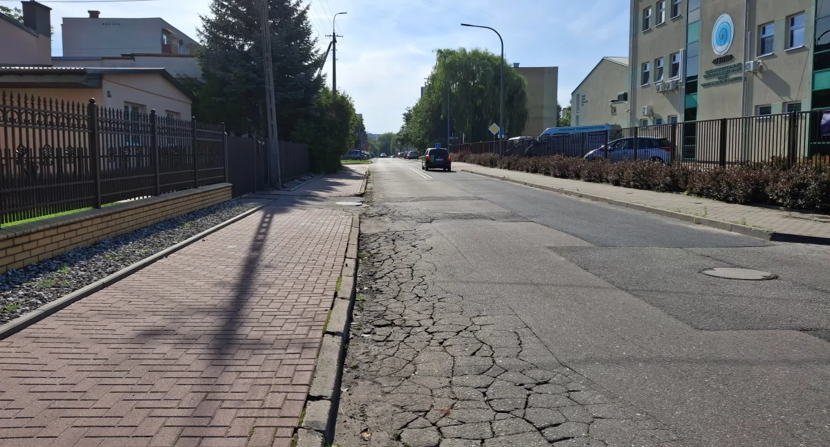 Warto wiedzieć, Rozpoczyna drugi remontu jednej płockich Inwestycja budżetu obywatelskiego - zdjęcie, fotografia