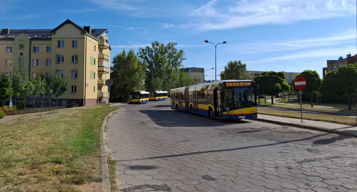 Warto wiedzieć, Zmieni pętla autobusowa płockich Podolszycach Południe - zdjęcie, fotografia