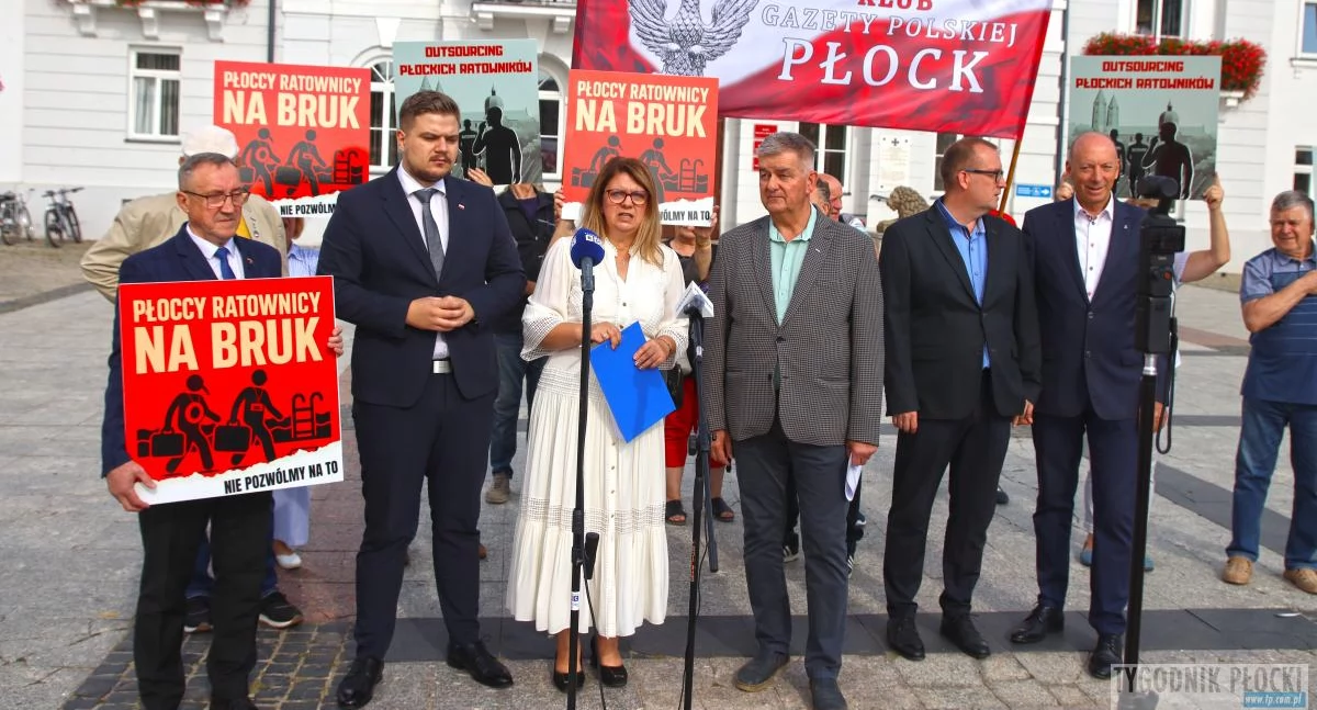 O tym się mówi, „To bulwersująca sprawa oczekujemy wyjaśnień” Powraca temat płockich ratowników - zdjęcie, fotografia