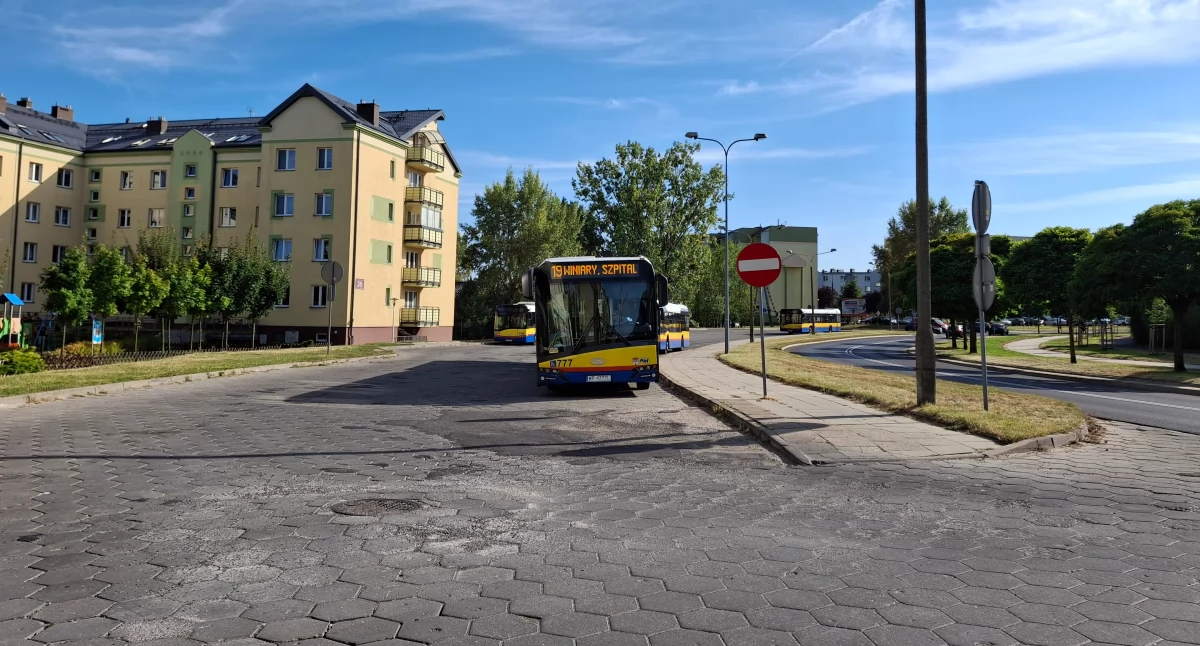 Transport, Płock Zmieni pętla autobusowa Podolszycach Południe Płocku - zdjęcie, fotografia
