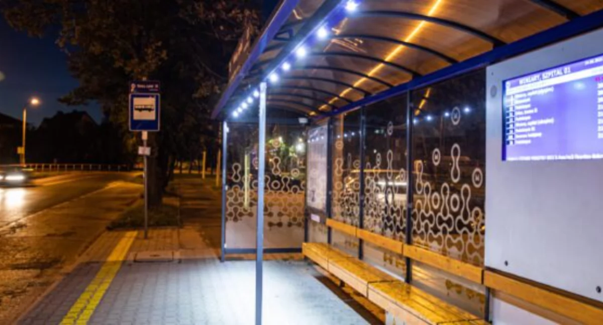 Warto wiedzieć, Remonty płockich przystankach autobusowych Sprawdź gdzie - zdjęcie, fotografia