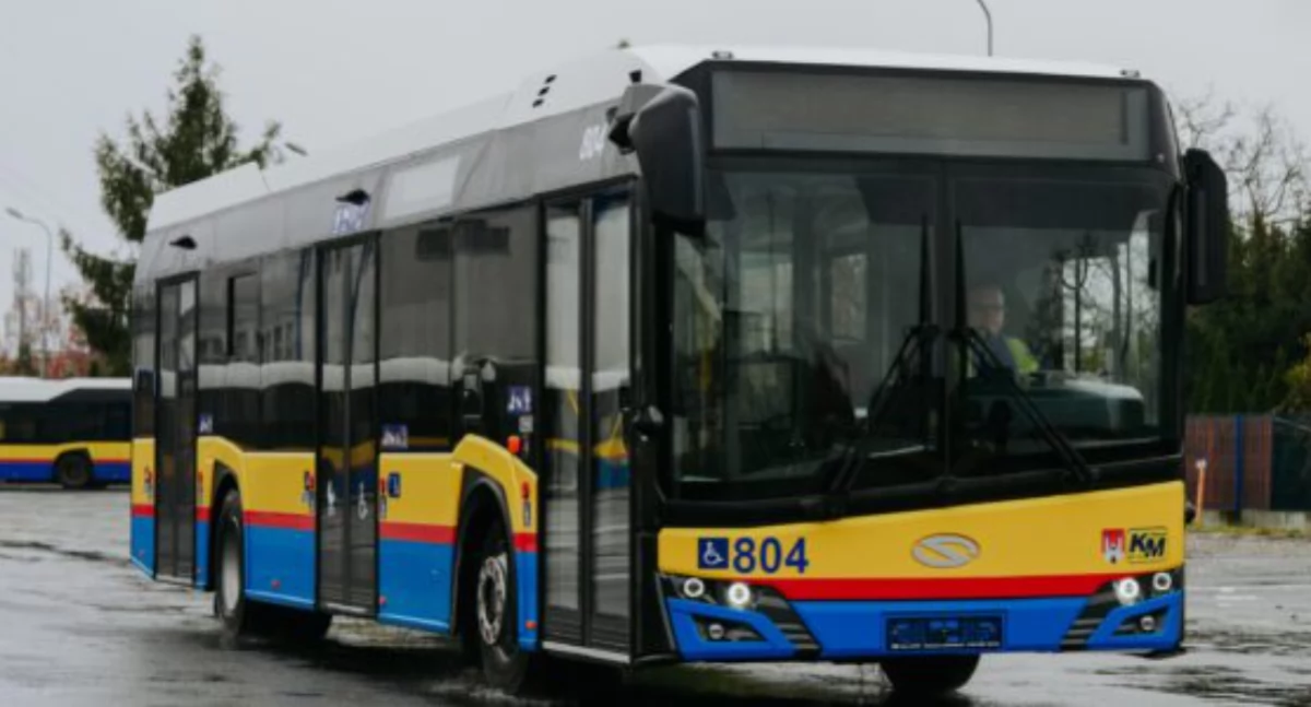 Warto wiedzieć, Płocczanie mogą wyrazić swoją opinię Chodzi jedną linii autobusowych - zdjęcie, fotografia