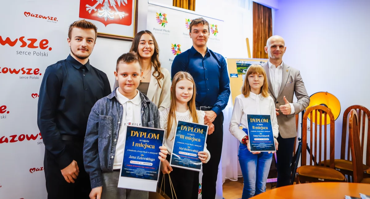 Laureaci konkursu w kategorii szkół podstawowych