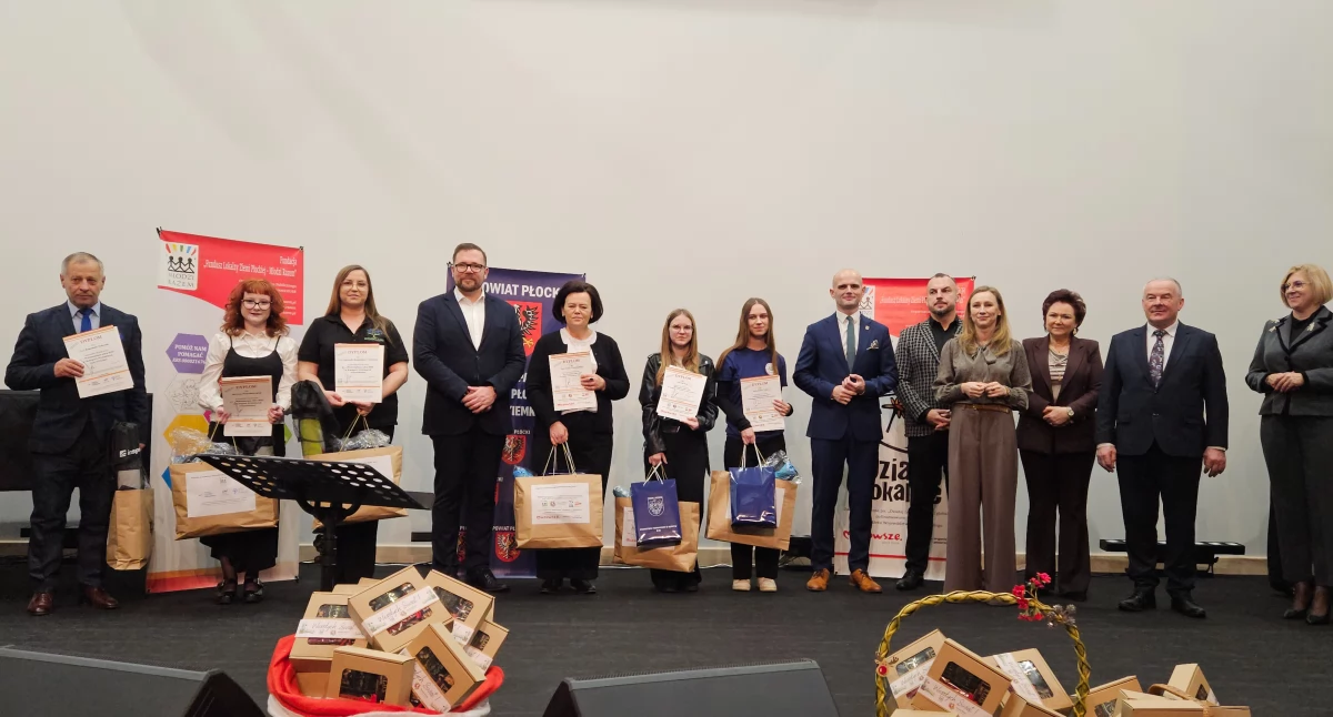 O tym się mówi, Działaj lokalnie zmienia powiat płocki Rekordowe wsparcie nagrody wolontariuszy - zdjęcie, fotografia