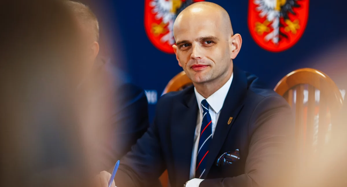 Polityka, będzie milionowy budżet który realnie zmieni Powiat Płocki - zdjęcie, fotografia