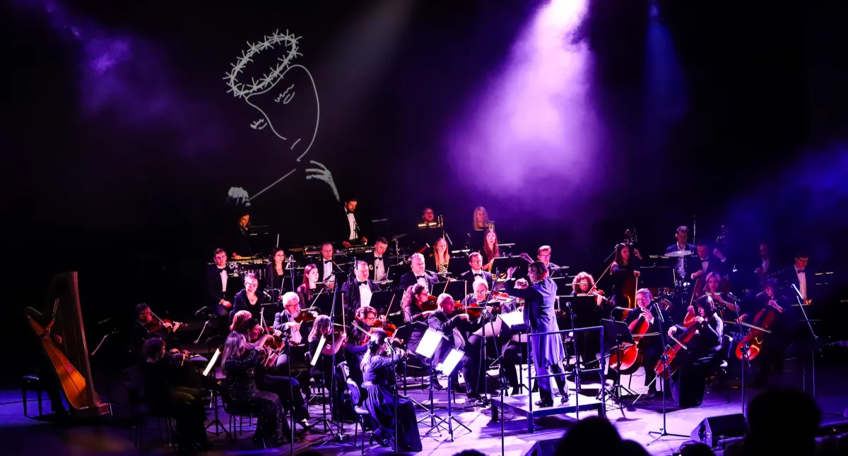 Teatr, Emocje teatralnej stycznia Płoccy symfonicy razem aktorami wystąpili dwóch wyjątkowych koncertach muzyki teatralnej [ZDJĘCIA] - zdjęcie, fotografia