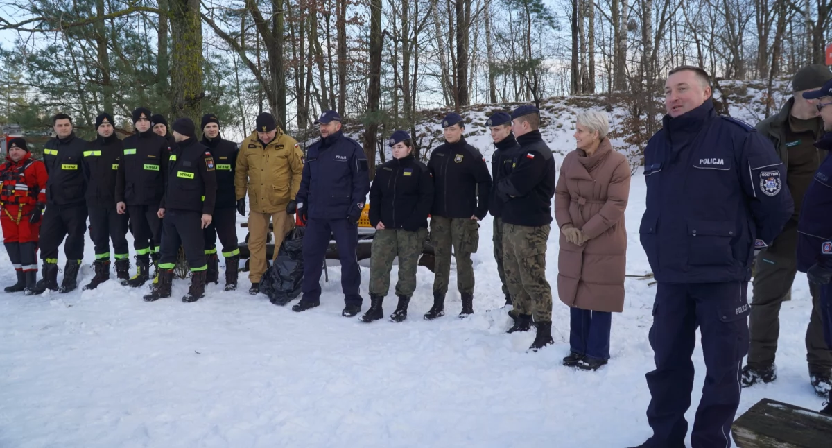 Warto wiedzieć, bezpiecznie spędzić ferie zimowe Ciekawe spotkanie Gostyninie - zdjęcie, fotografia
