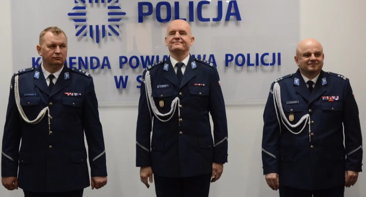 Nowy Komendant Policji w Sierpcu - mł. insp. Robert Nowakowski (pierwszy od prawej)