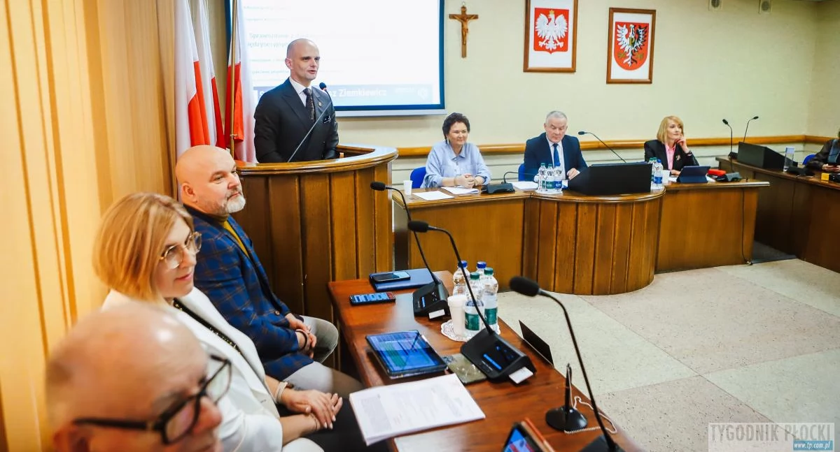 O tym się mówi, Powiat płocki radni apelują wsparcie dzieci chorobami rzadkimi - zdjęcie, fotografia