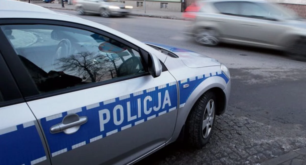 Wypadki, Zatrzymał powodu awarii uderzył niego samochód Wypadek trasie Jerzego Popiełuszki - zdjęcie, fotografia