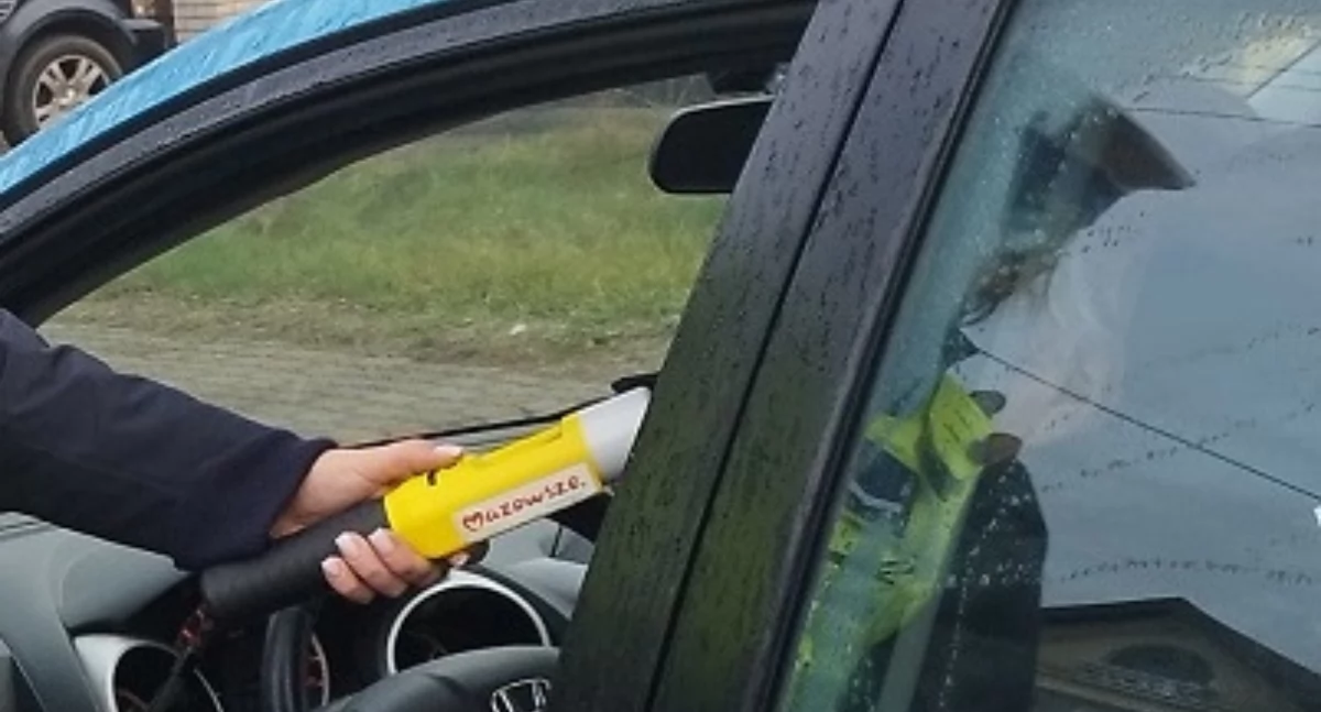 Wiadomości Policja , letnie dziecko niebezpieczeństwie Pomogli policjanci Gostynina - zdjęcie, fotografia