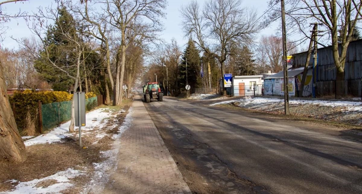 Warto wiedzieć, Będą remonty dróg płockich osiedlach Miasto dostało rządowe dofinansowanie - zdjęcie, fotografia