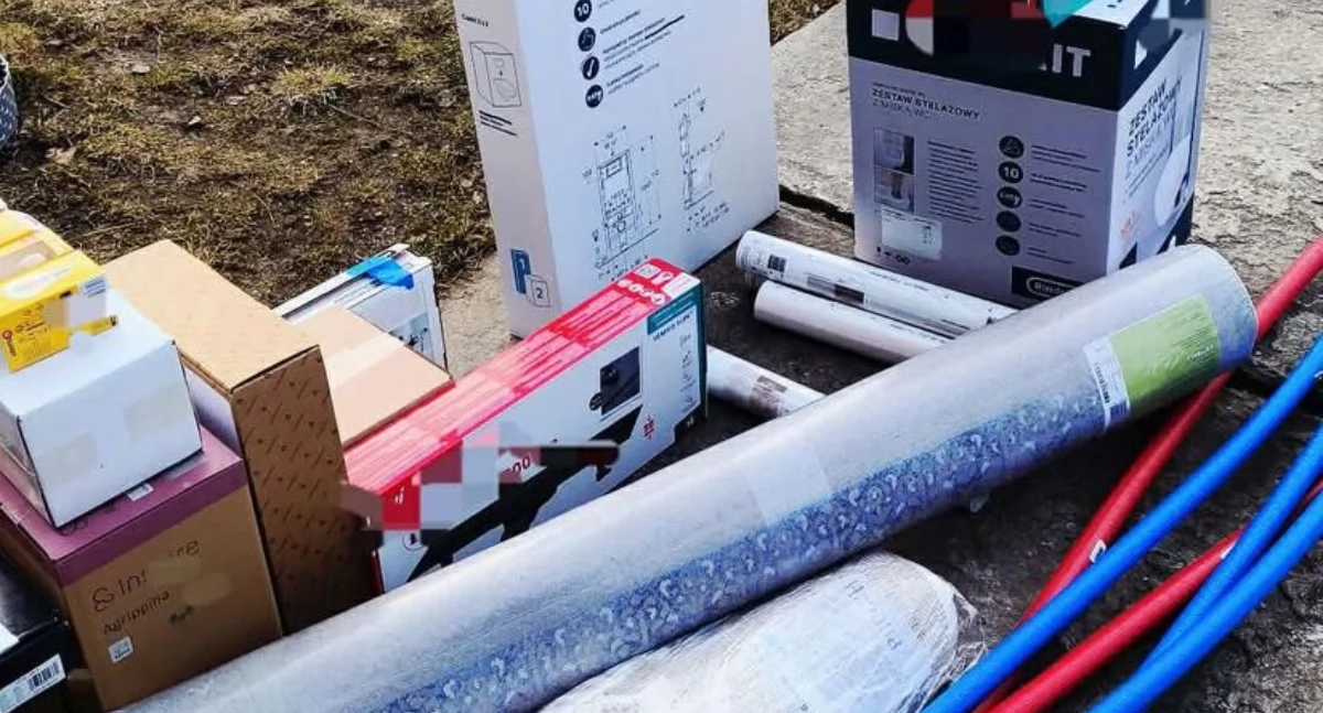 Wiadomości Policja , Płacili drobiazgi wywozili towar tysiące Płoccy kryminalni namierzyli złodziejski - zdjęcie, fotografia