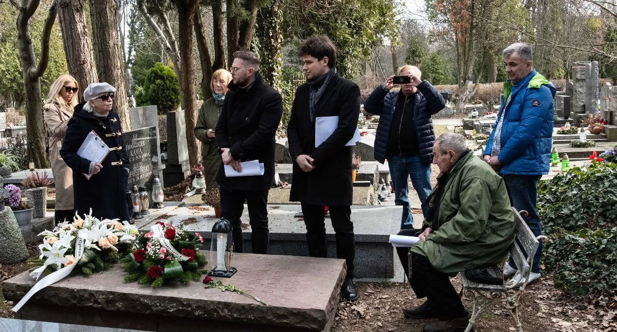 Teatr, Płocki teatr hołdzie Szaniawskiemu Panem rozmawiać dzisiaj - zdjęcie, fotografia