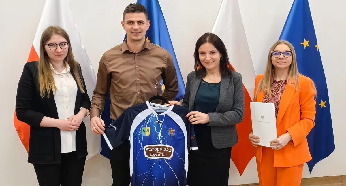 Warto wiedzieć, Sport najlepszym sposobem profilaktykę uzależnień Wiedzą gminie Gostynin - zdjęcie, fotografia