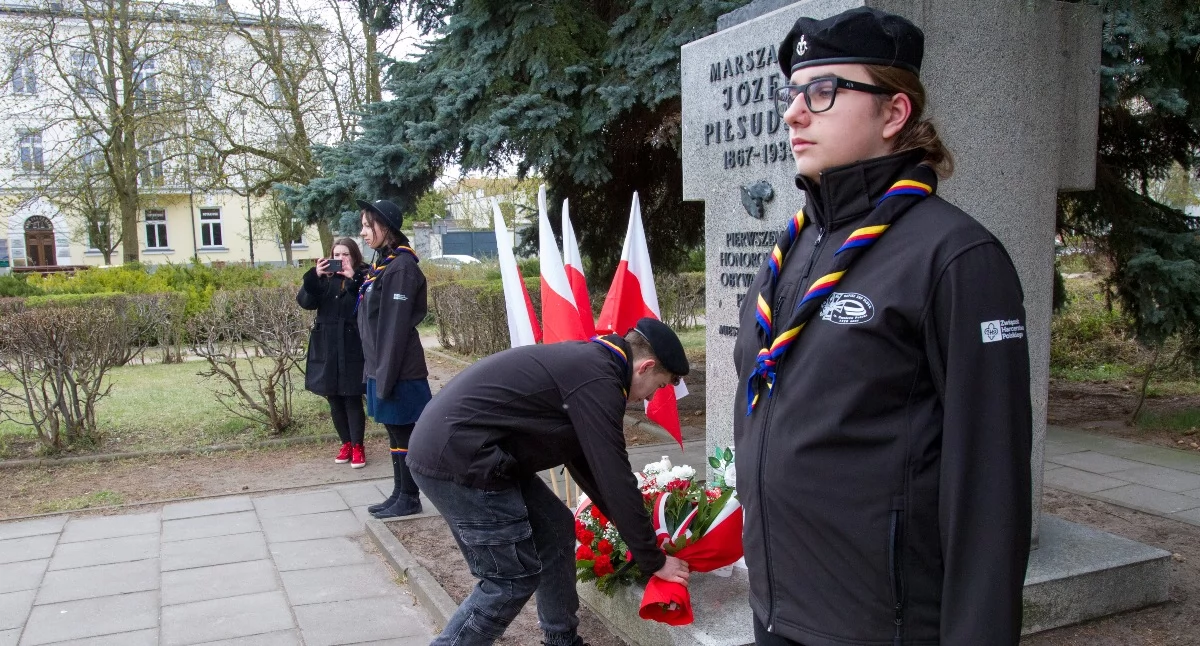 Warto wiedzieć, Kwietniowe rocznice patriotyczne Płocku - zdjęcie, fotografia