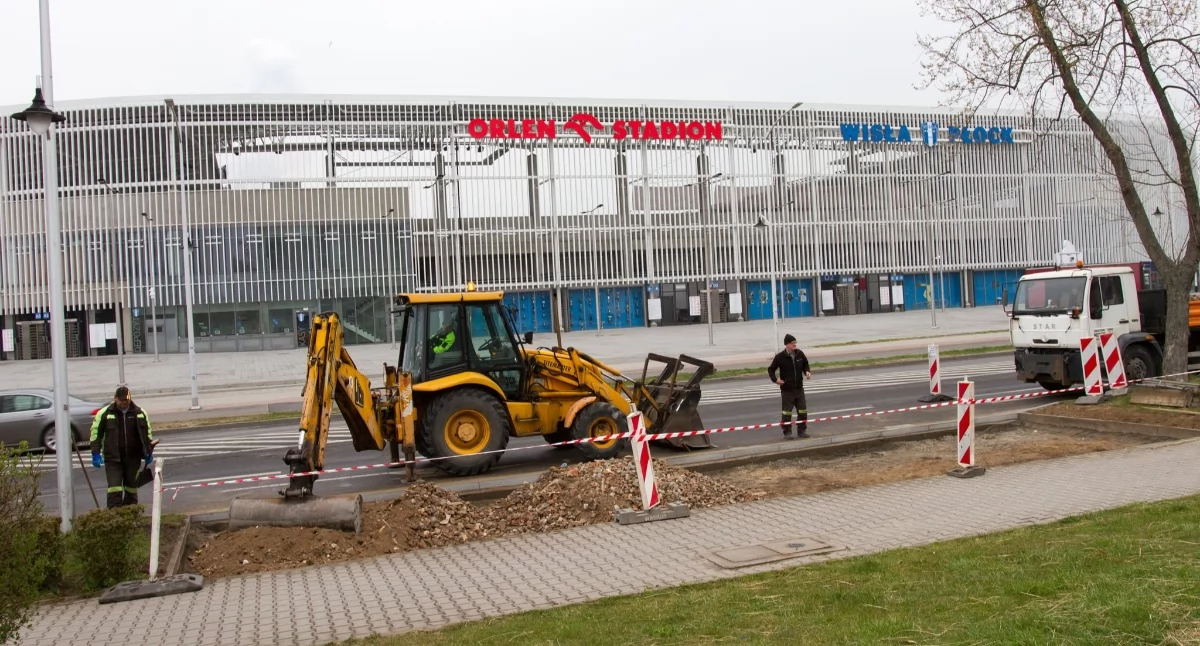 Warto wiedzieć, Bezpieczniej Czerwca odpowiedzi oczekiwania Płocczan - zdjęcie, fotografia