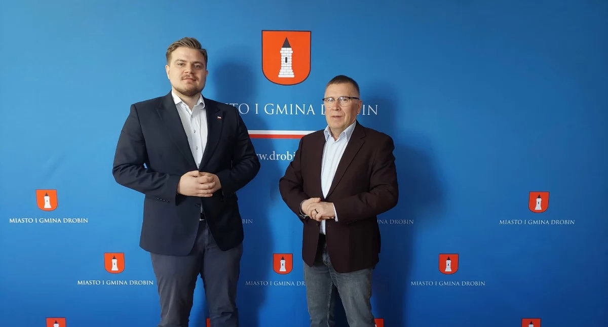 zdjęcie z porfilu Facebook burmistrza Grzegorza Szykulskiego 