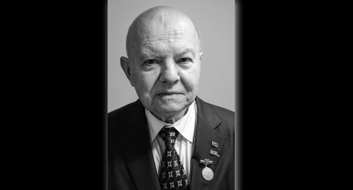 Warto wiedzieć, Wspomnienie Krzysztof Marcinkiewicz - zdjęcie, fotografia
