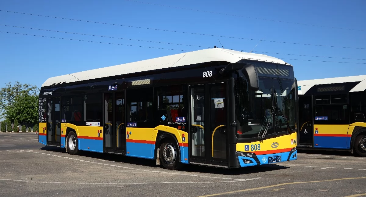 Komunikacja, Pierwszy autobus wodorowy Płocku! Niebawem dojedzie kolejnych - zdjęcie, fotografia