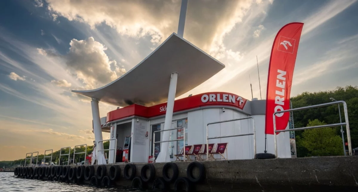 Orlen, Wodne stacje ORLEN czekają żeglarzy motorowodniaków - zdjęcie, fotografia