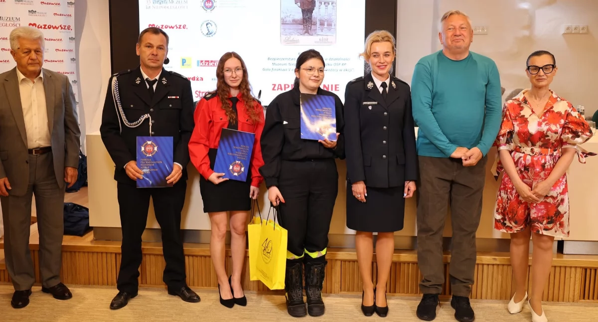 Straż Pożarna, Szewczyk Szczawin Kościelny zdobyła miejsce ogólnopolskim konkursie „Strażacy akcji” - zdjęcie, fotografia