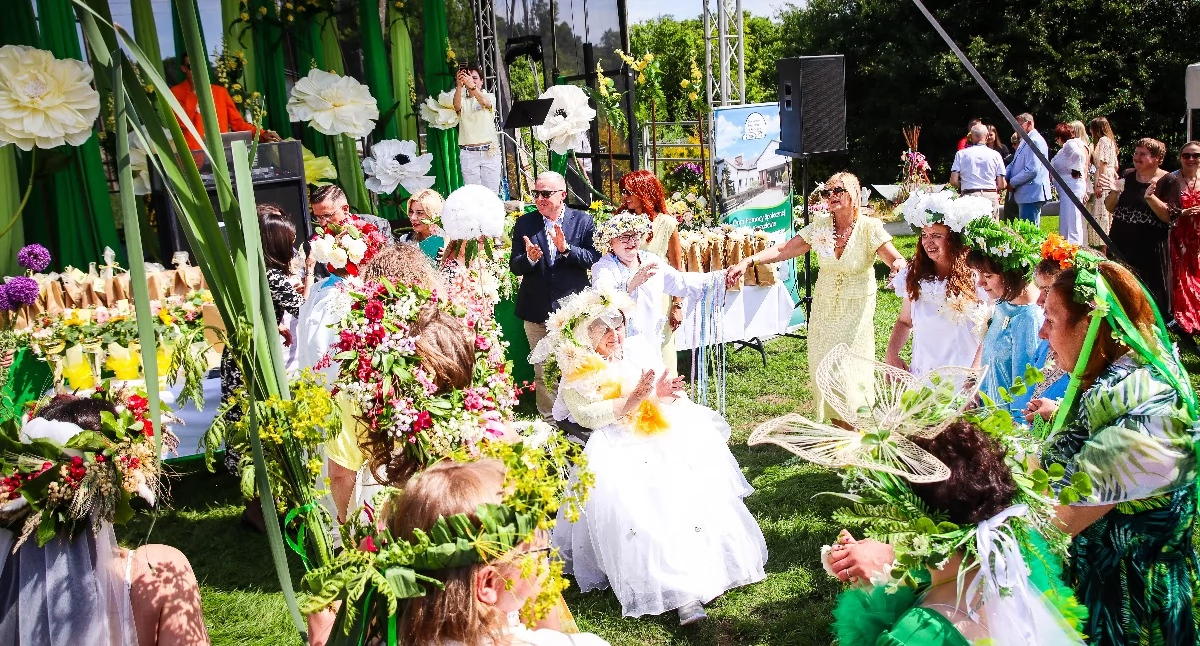 Wokół Nas, Powitanie Pomocy Społecznej Koszelewie - zdjęcie, fotografia
