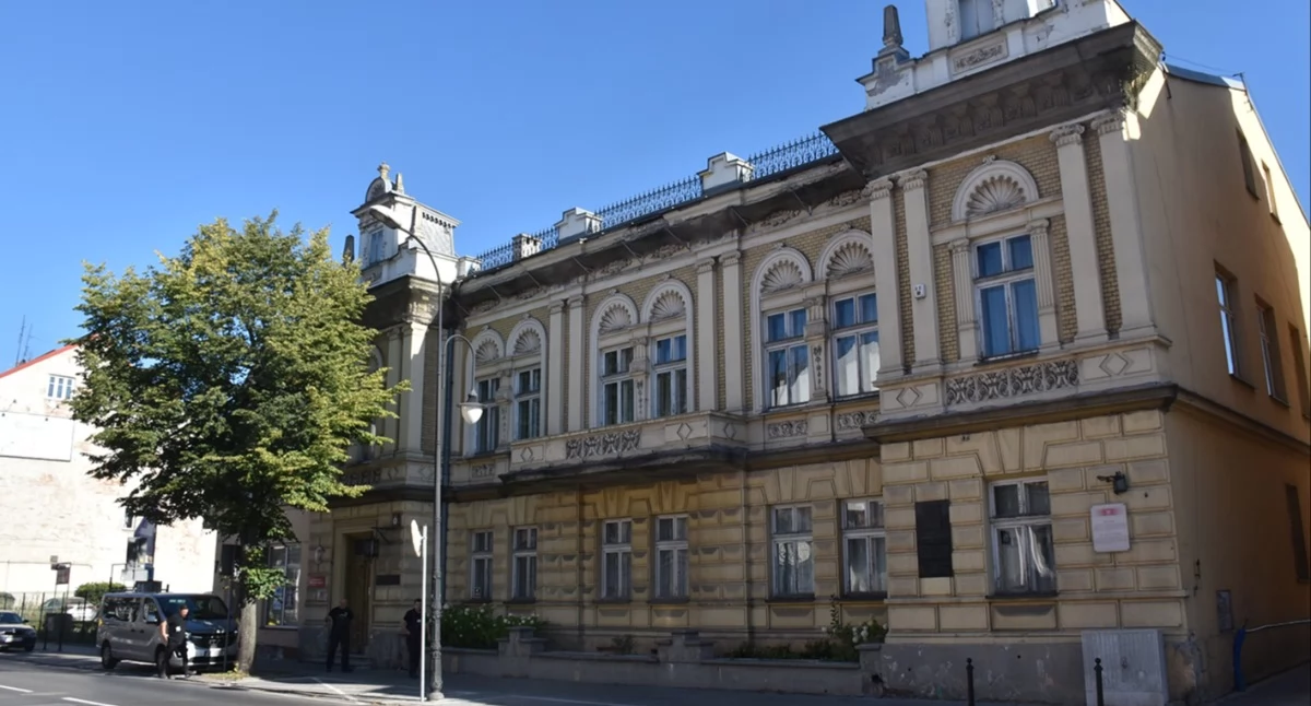 Dzieje się w Płocku, Kiedy będą możliwe pierwsze śluby plenerowe altanie Zabytkowy pałac przejdzie modernizację - zdjęcie, fotografia