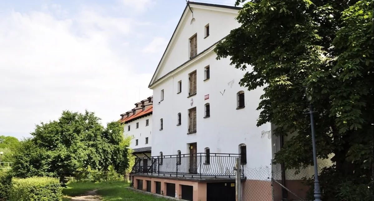Informacje, Największe przedsięwzięcie modernizacyjne historii Archiwum Państwowego Płocku Umowa podpisana - zdjęcie, fotografia