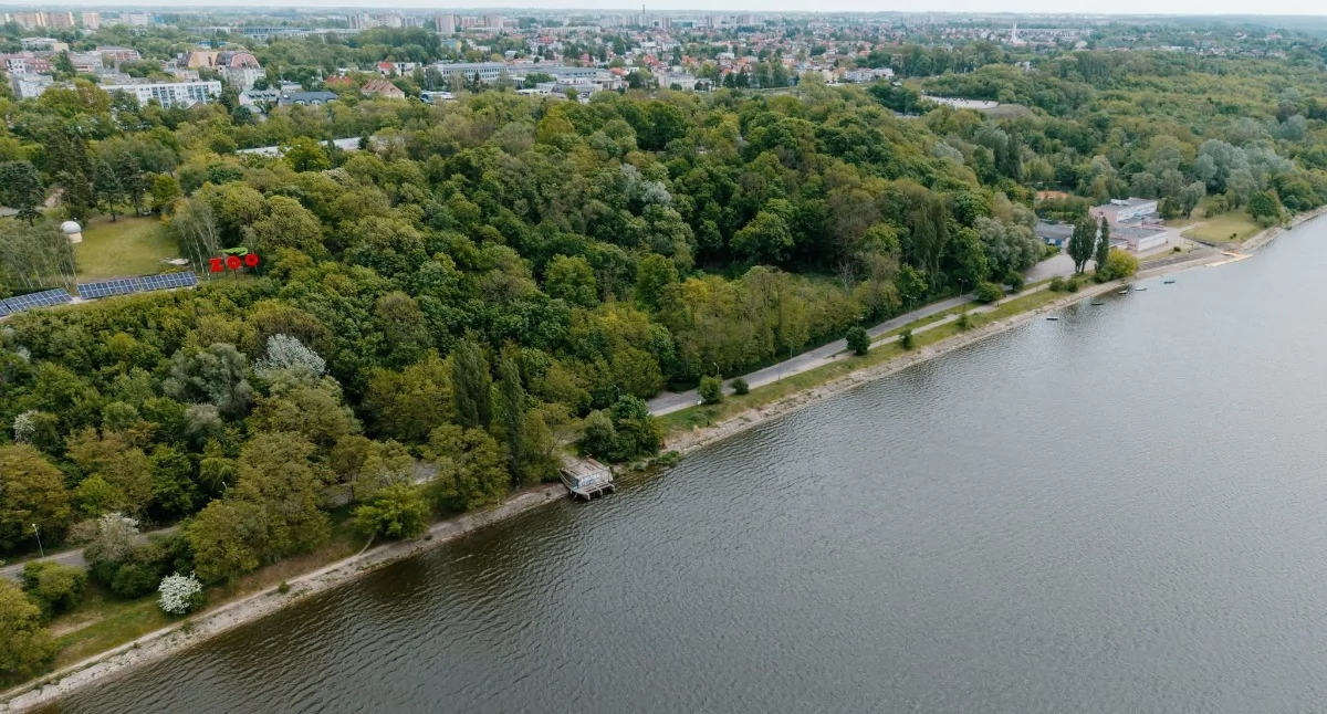Informacje, Modernizacja drugiej części nabrzeża wiślanego Płocku sporym dofinansowaniem - zdjęcie, fotografia