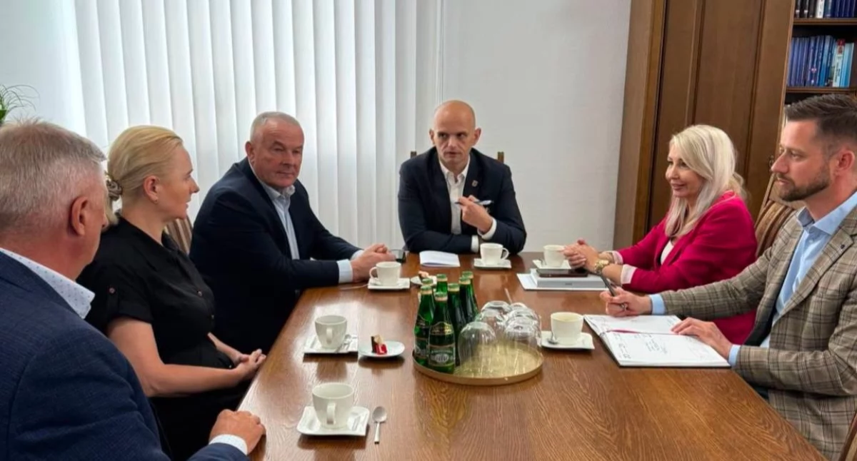 zdjęcie z social mediów Starosty Sylwestra Ziemkiewicza
