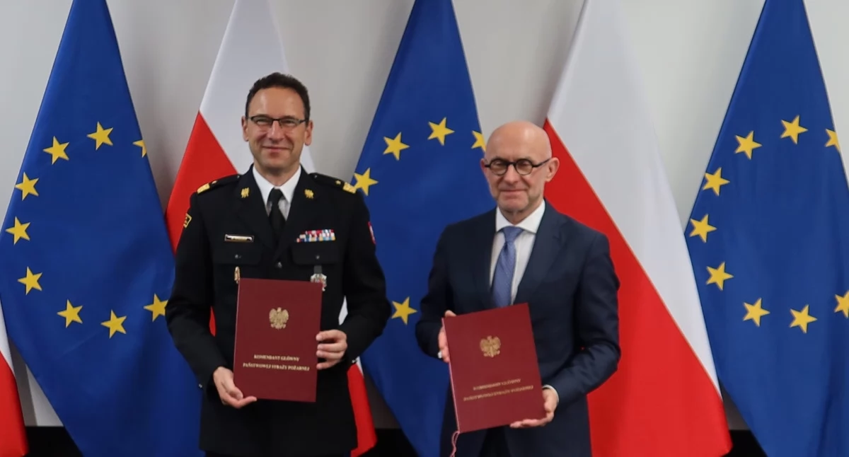Orlen, ORLEN Państwowa Straż Pożarna wzmacniają współpracę rzecz bezpieczeństwa - zdjęcie, fotografia