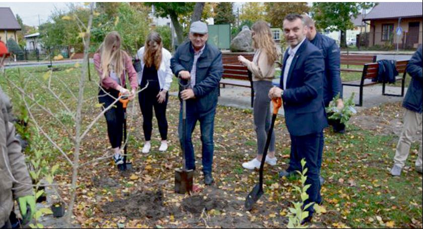 Pracownicy Browaru Kasztelan dla lokalnych społeczności