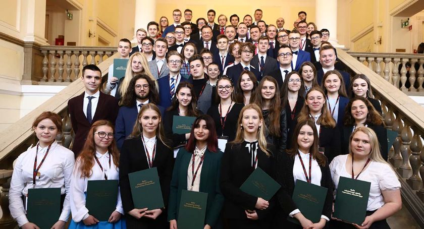 Tylko u nas:  Młodzieżowy Sejmik właśnie rozpoczął swoją pracę [ZDJĘCIA]