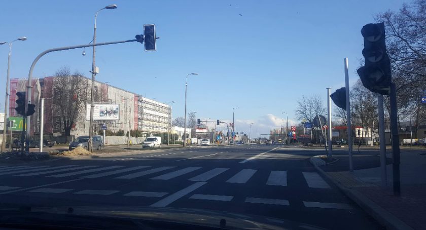 Uwaga, w tym miejscu nadal nie działa sygnalizacja 