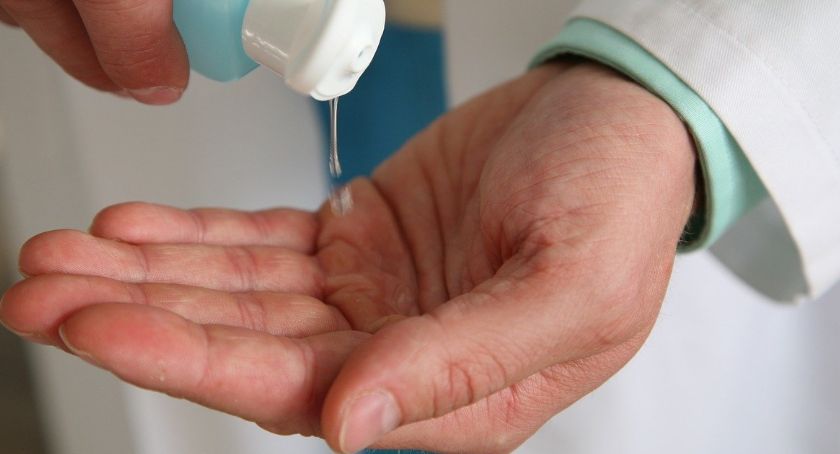 Milion litrów płynu do dezynfekcji rąk od ORLENU