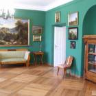 Sala malarstwa romantycznego w muzeum w Śmiełowie