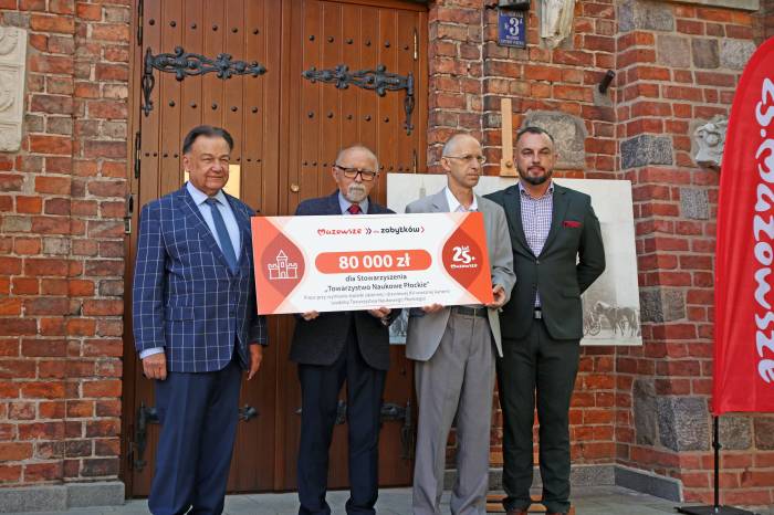80000 złotych dla Towarzystwa Naukowego Płockiego