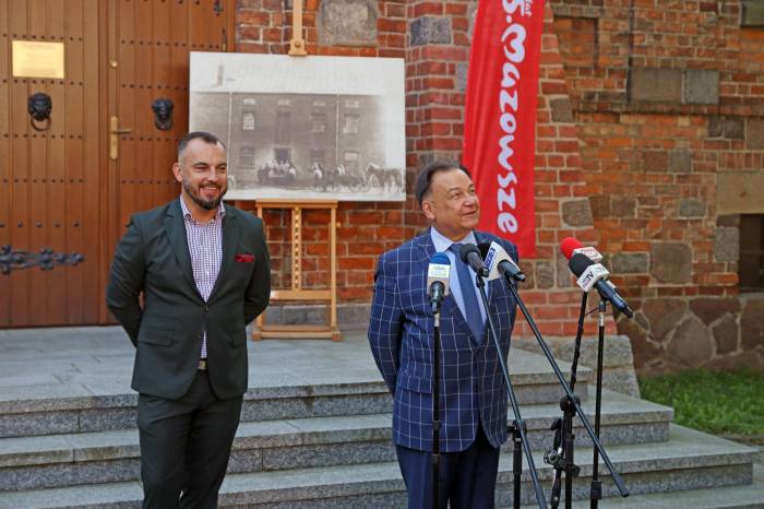 Marszałek województwa mazowieckiego Adam Struzik i kierownik delegatury Tomasz Kominek