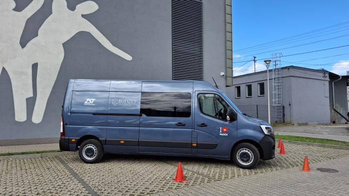 nowy bus dla Siedemdziesiątki