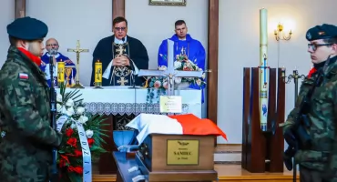 Na Cmentarzu Komunalnym w Płocku został pochowany Stanisław Samiec ps. Pasek [ZDJĘCIA]