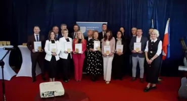 35-lecie Samorządu Terytorialnego w Gostyninie. Debata radnych pierwszej kadencji, uroczysta sesja Rady Miejskiej, ciekawe spotkania, występy artystyczne