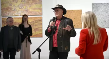 Płocka Galeria Sztuki zaprasza na spotkanie z podróżnikiem Markiem Tomalikiem
