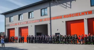 Nowa remiza i wóz bojowy dla OSP Szczawin Kościelny