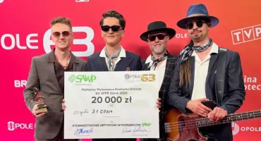 Zespół 21 Gram wśród laureatów konkursu Debiuty podczas 63. KFPP w Opolu. W składzie wieloletni muzyk orkiestry ze Starej Białej