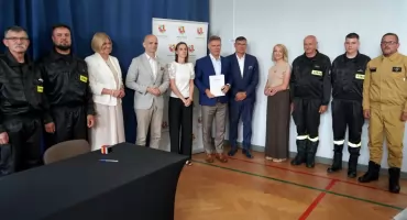 Powiat Płocki ze wsparciem dla OSP. 240 tys. zł na sprzęt i umundurowanie