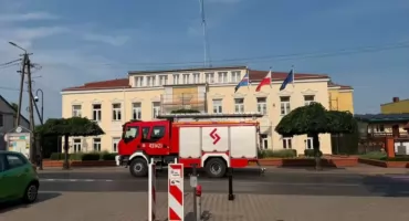 Alarm bombowy w Gostyninie. Trzeba było ewakuować 86 osób