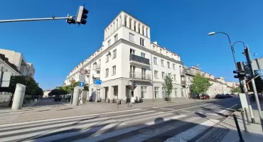 Fiasko przetargu na wynajem lokalu na prowadzenie całodobowej apteki w Płocku.  Co dalej?
